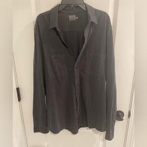 Faherty men’s heathered gray button down LS shirt. Size S
